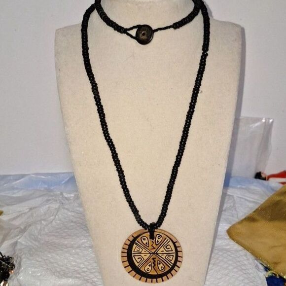 African Motif Wooden Beaded Women's Necklace Tribal Layered Pendant Exotic - Picture 1 of 10